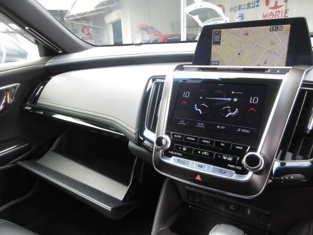 トヨタ クラウン　ハイブリッド ハイブリッド ２．５ Ｇ R1年 (関東) 99