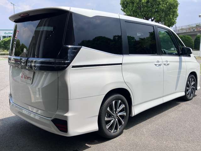 トヨタ ヴォクシー ２．０ Ｓ－Ｚ R8年 (九州・沖縄) 99