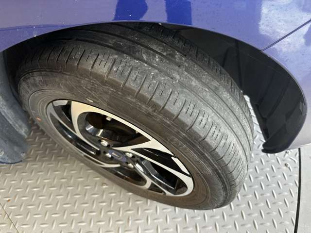 トヨタ アクア １．５ Ｚ Ｅ－ＦＯＵＲ ４ＷＤ R3年 (甲信越・北陸) 99