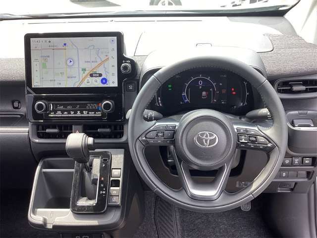 トヨタ シエンタ １．５ Ｚ R8年 (近畿) 99