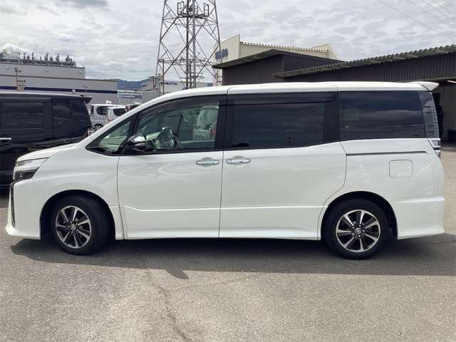 トヨタ ヴォクシー ２．０ ＺＳ 煌ＩＩ R2年 (近畿) 99