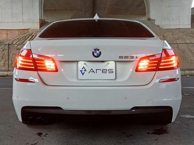 ＢＭＷ ５シリーズ ５２３ｉ　Ｍスポーツ H26年 (近畿) 99