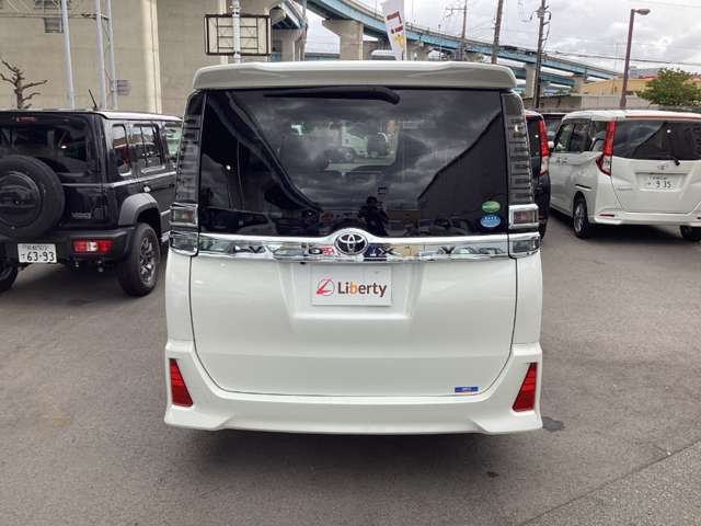 トヨタ ヴォクシー ２．０ ＺＳ H29年 (近畿) 99