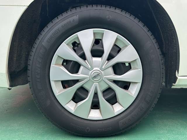 日産 セレナ ２．０ Ｘ H30年 (東海) 99
