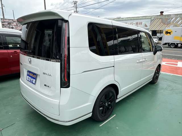 ホンダ ステップワゴン　ハイブリッド ２．０ Ｅ：ＨＥＶ エアー ＥＸ ３０周年特別仕様車 R8年 (東海) 99