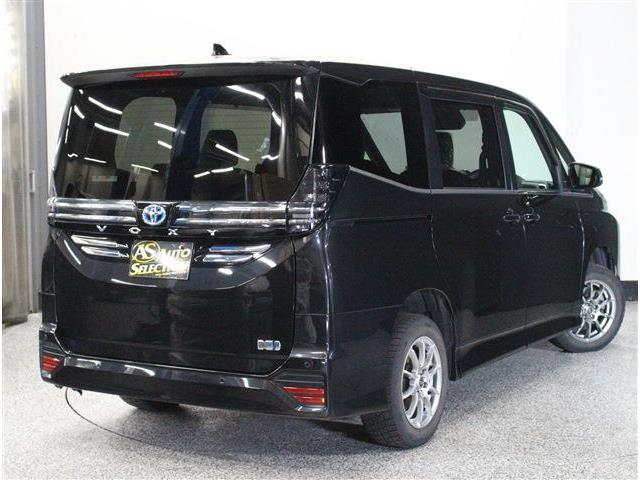 トヨタ ヴォクシー １．８ ハイブリッド Ｓ－Ｚ Ｅ－ＦＯＵＲ ４ＷＤ R5年 (北海道) 99