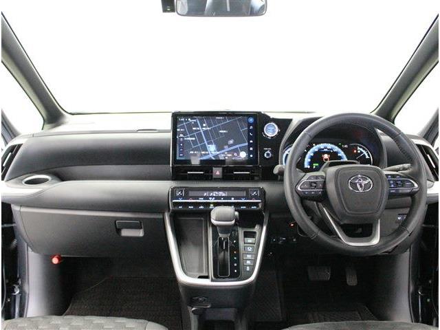 トヨタ ヴォクシー １．８ ハイブリッド Ｓ－Ｚ Ｅ－ＦＯＵＲ ４ＷＤ R5年 (北海道) 99