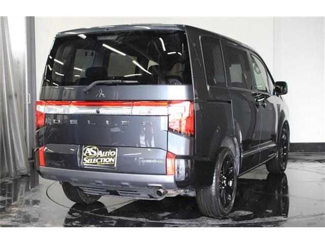 三菱 デリカ　Ｄ：５ ２．２ シャモニー 電動サイドステップ装着車 ディーゼルターボ ４ＷＤ R7年 (北海道) 99