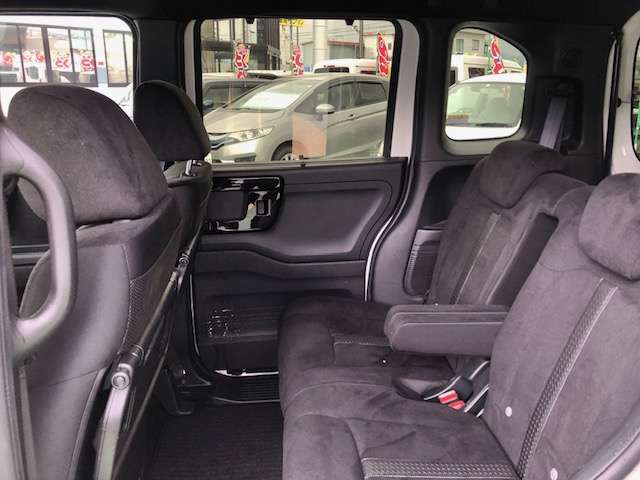 ホンダ Ｎ　ＢＯＸ カスタム ６６０ Ｌ R5年 (甲信越・北陸) 99