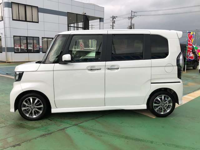 ホンダ Ｎ　ＢＯＸ カスタム ６６０ Ｌ R5年 (甲信越・北陸) 99