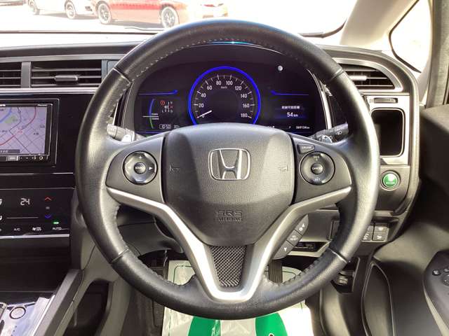 ホンダ シャトル １．５ ハイブリッド Ｘ H27年 (東北) 99