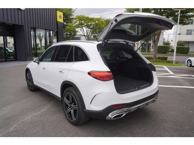 メルセデスベンツ ＧＬＣクラス ２２０ Ｄ ４マチック （ＩＳＧ搭載モデル） ＡＭＧラインパッケージ ディーゼルターボ４ＷＤ ＭＰ２０２５０１ R7年 (東北) 99