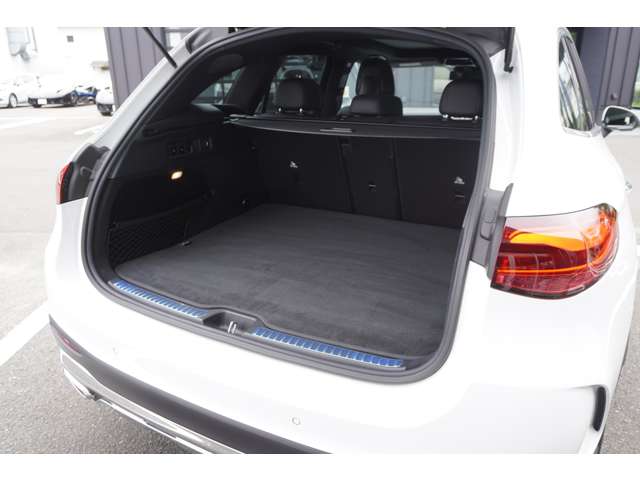 メルセデスベンツ ＧＬＣクラス ２２０ Ｄ ４マチック （ＩＳＧ搭載モデル） ＡＭＧラインパッケージ ディーゼルターボ４ＷＤ ＭＰ２０２５０１ R7年 (東北) 99