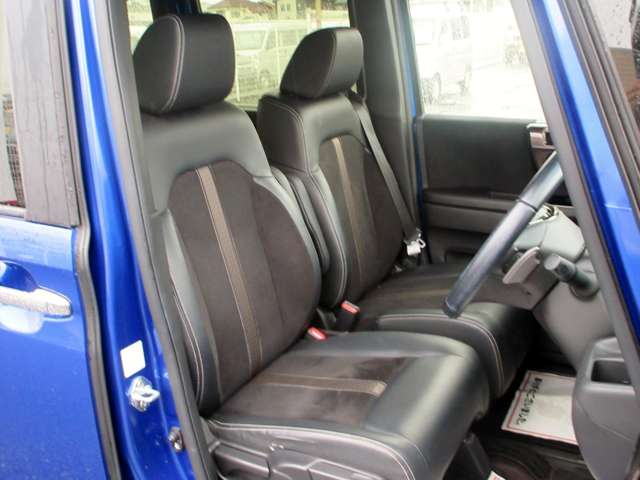 ホンダ Ｎ　ＢＯＸ カスタム ６６０ Ｇ ＥＸ ターボ ホンダセンシング H29年 (関東) 99