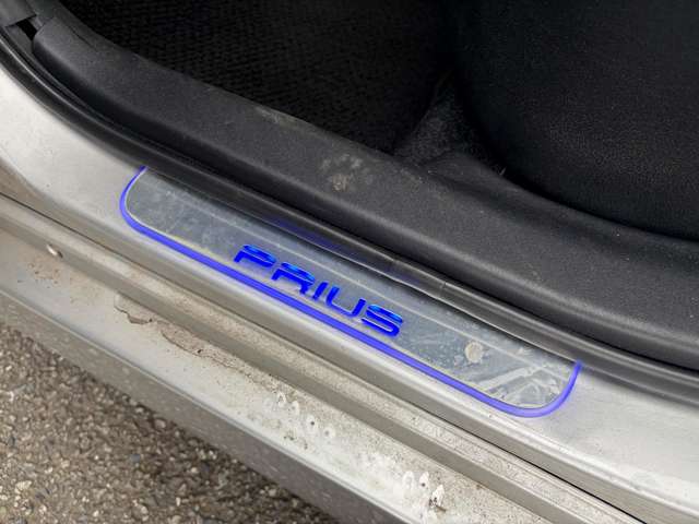 トヨタ プリウス １．８ Ｓ H27年 (関東) 99