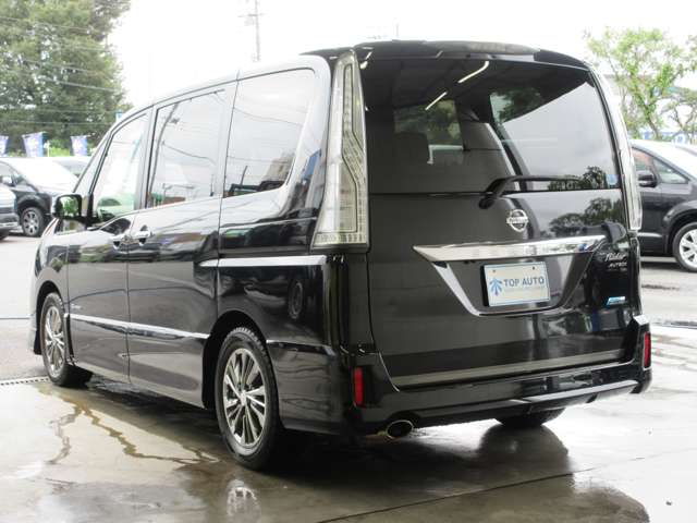 日産 セレナ ２．０ ライダー ブラックラインＺＺ Ｓ－ＨＹＢＲＩＤ H26年 (関東) 99