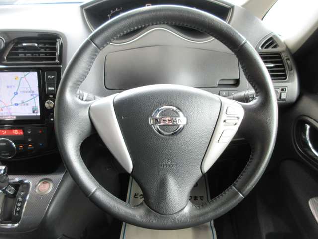 日産 セレナ ２．０ ライダー ブラックラインＺＺ Ｓ－ＨＹＢＲＩＤ H26年 (関東) 99