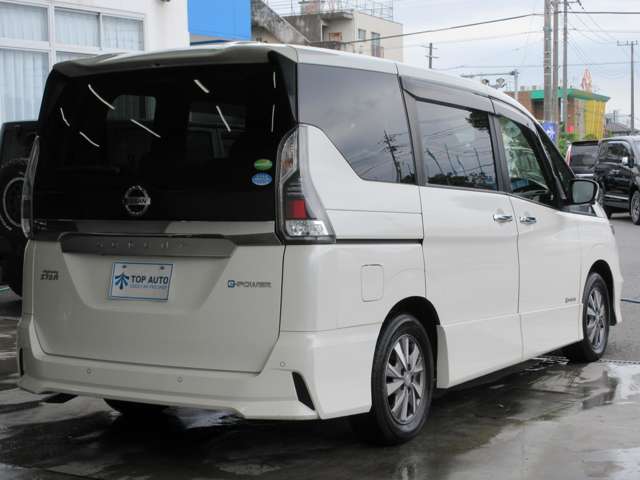 日産 セレナ １．２ Ｅ－ＰＯＷＥＲ ハイウェイスター Ｖ R1年 (関東) 99