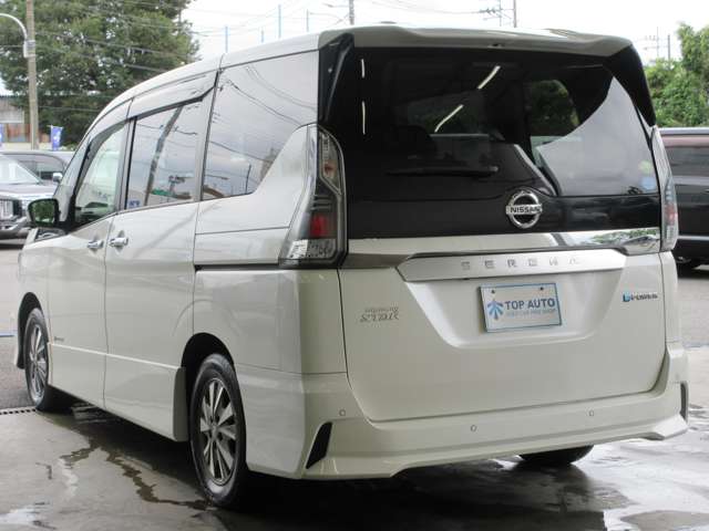 日産 セレナ １．２ Ｅ－ＰＯＷＥＲ ハイウェイスター Ｖ R1年 (関東) 99