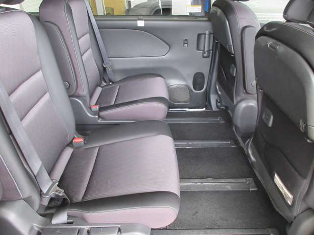 日産 セレナ １．２ Ｅ－ＰＯＷＥＲ ハイウェイスター Ｖ R1年 (関東) 99