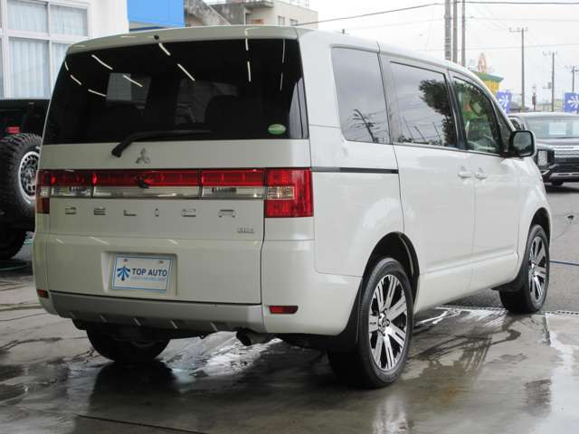 三菱 デリカ　Ｄ：５ ２．２ Ｄ パワーパッケージ ディーゼルターボ ４ＷＤ H30年 (関東) 99
