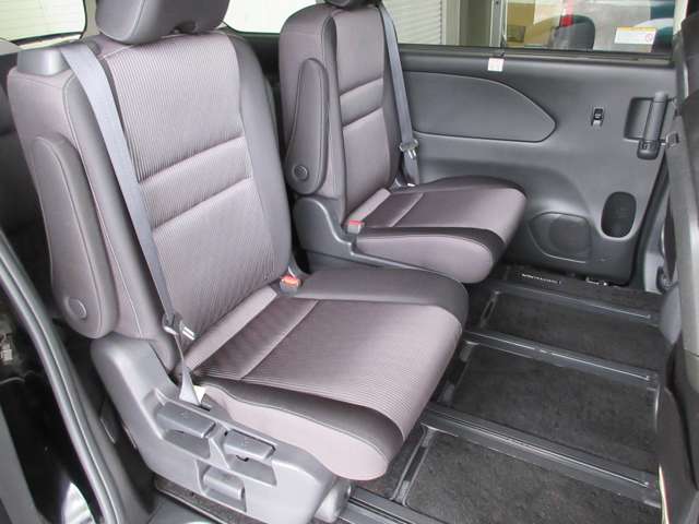 日産 セレナ １．２ Ｅ－ＰＯＷＥＲ ハイウェイスター Ｖ R2年 (関東) 99
