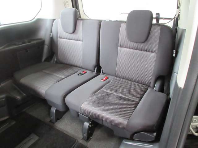 日産 セレナ １．２ Ｅ－ＰＯＷＥＲ ハイウェイスター Ｖ R2年 (関東) 99