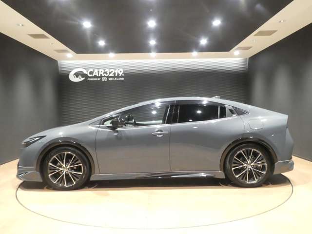 トヨタ プリウス ２．０ Ｚ R5年 (関東) 99