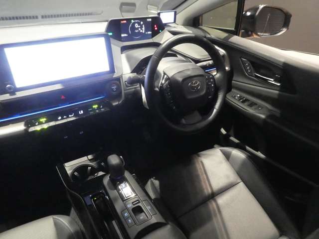 トヨタ プリウス ２．０ Ｚ R5年 (関東) 99