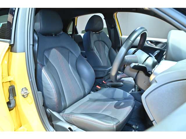 アウディ Ｓ１　スポーツバック ２．０ ４ＷＤ H27年 (関東) 99