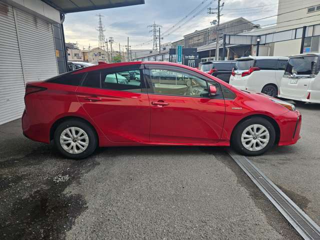 トヨタ プリウス １．８ Ｓ R2年 (近畿) 99
