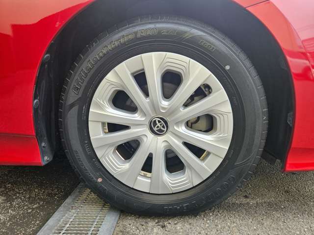 トヨタ プリウス １．８ Ｓ R2年 (近畿) 99