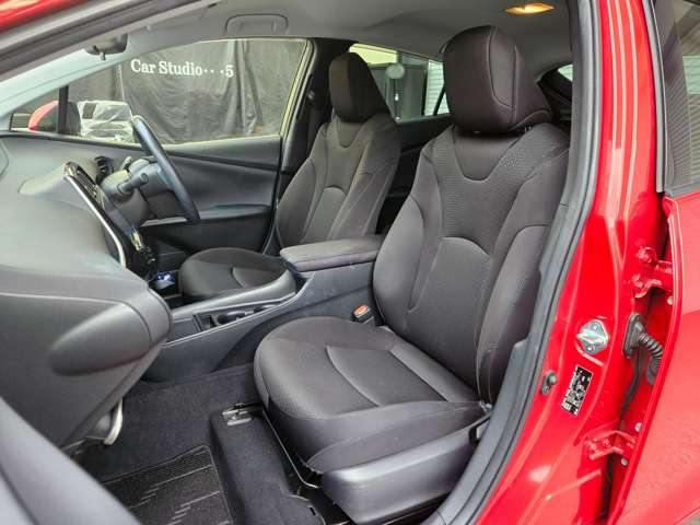 トヨタ プリウス １．８ Ｓ R2年 (近畿) 99