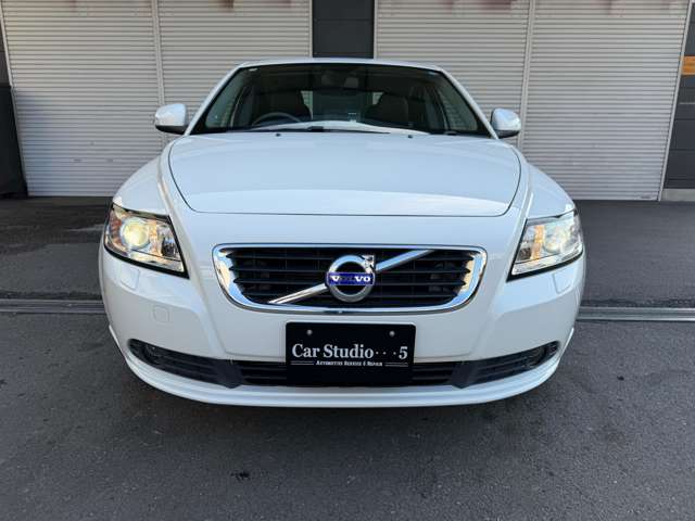 ボルボ Ｓ４０ ２．０ｅ　アクティブ　プラス H23年 (近畿) 99