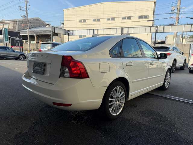 ボルボ Ｓ４０ ２．０ｅ　アクティブ　プラス H23年 (近畿) 99