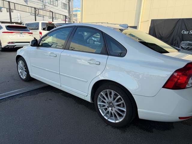 ボルボ Ｓ４０ ２．０ｅ　アクティブ　プラス H23年 (近畿) 99