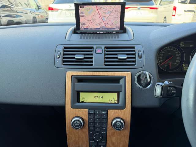 ボルボ Ｓ４０ ２．０ｅ　アクティブ　プラス H23年 (近畿) 99