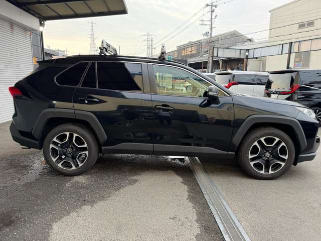 トヨタ ＲＡＶ４ ２．０ アドベンチャー ４ＷＤ R1年 (近畿) 99