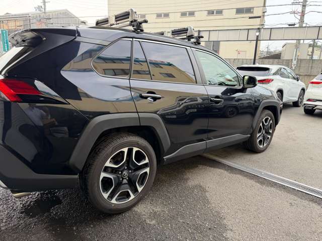 トヨタ ＲＡＶ４ ２．０ アドベンチャー ４ＷＤ R1年 (近畿) 99