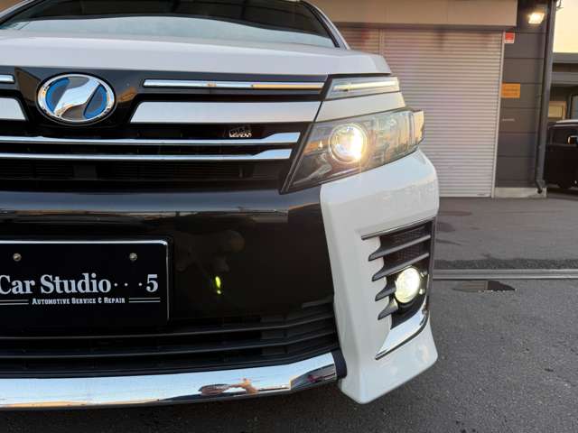 トヨタ ヴォクシー １．８ ハイブリッド ＺＳ H28年 (近畿) 99