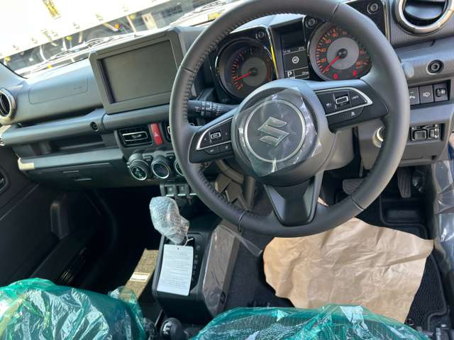 スズキ ジムニー　ノマド １．５ ＦＣ ４ＷＤ R7年 (近畿) 99