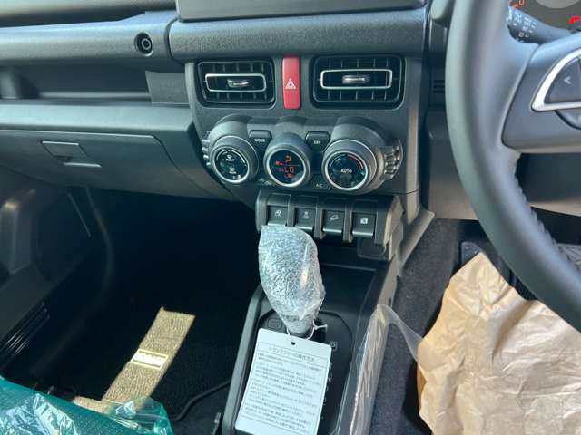スズキ ジムニー　ノマド １．５ ＦＣ ４ＷＤ R7年 (近畿) 99
