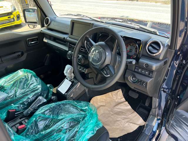 スズキ ジムニー　ノマド １．５ ＦＣ ４ＷＤ R7年 (近畿) 99