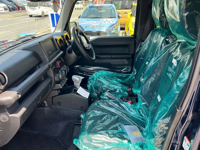 スズキ ジムニー　ノマド １．５ ＦＣ ４ＷＤ R7年 (近畿) 99