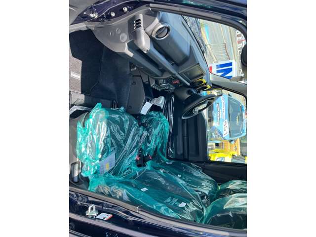 スズキ ジムニー　ノマド １．５ ＦＣ ４ＷＤ R7年 (近畿) 99