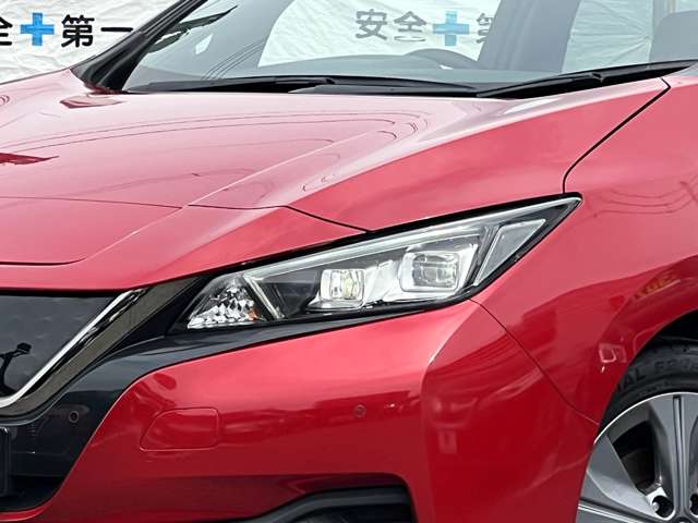 日産 リーフ アーバンクロム R4年 (近畿) 99