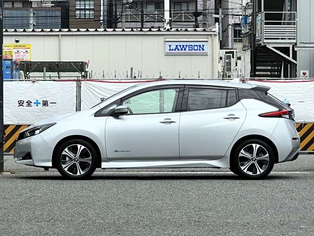 日産 リーフ Ｘ　Ｖセレクション R4年 (近畿) 99