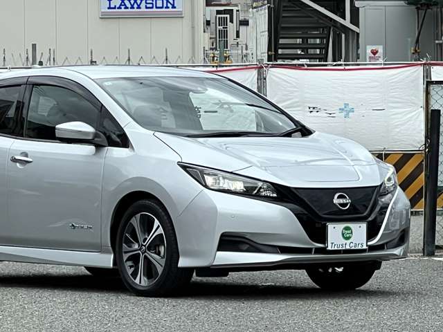 日産 リーフ Ｘ　Ｖセレクション R4年 (近畿) 99