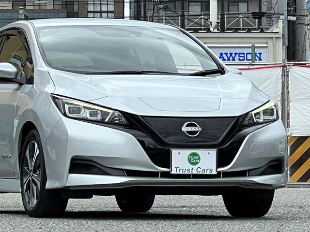 日産 リーフ Ｘ　Ｖセレクション R4年 (近畿) 99