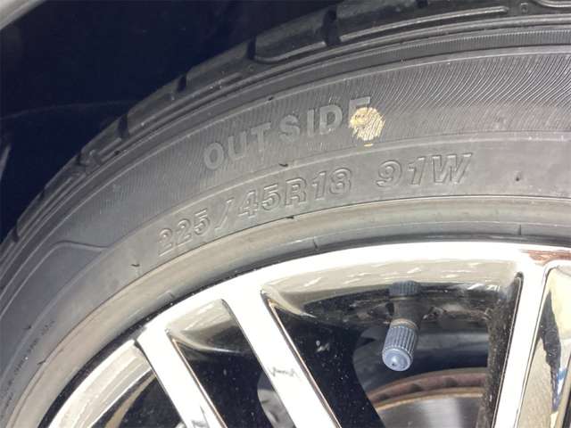 トヨタ クラウン　ハイブリッド ハイブリッド ２．５ Ｓ H27年 (近畿) 99